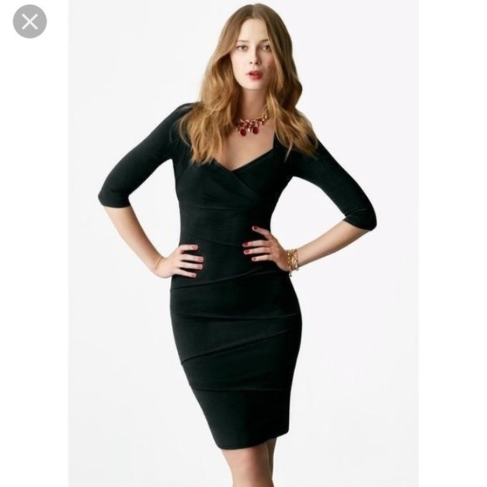 White House Black Market Instantly Slimming Dress